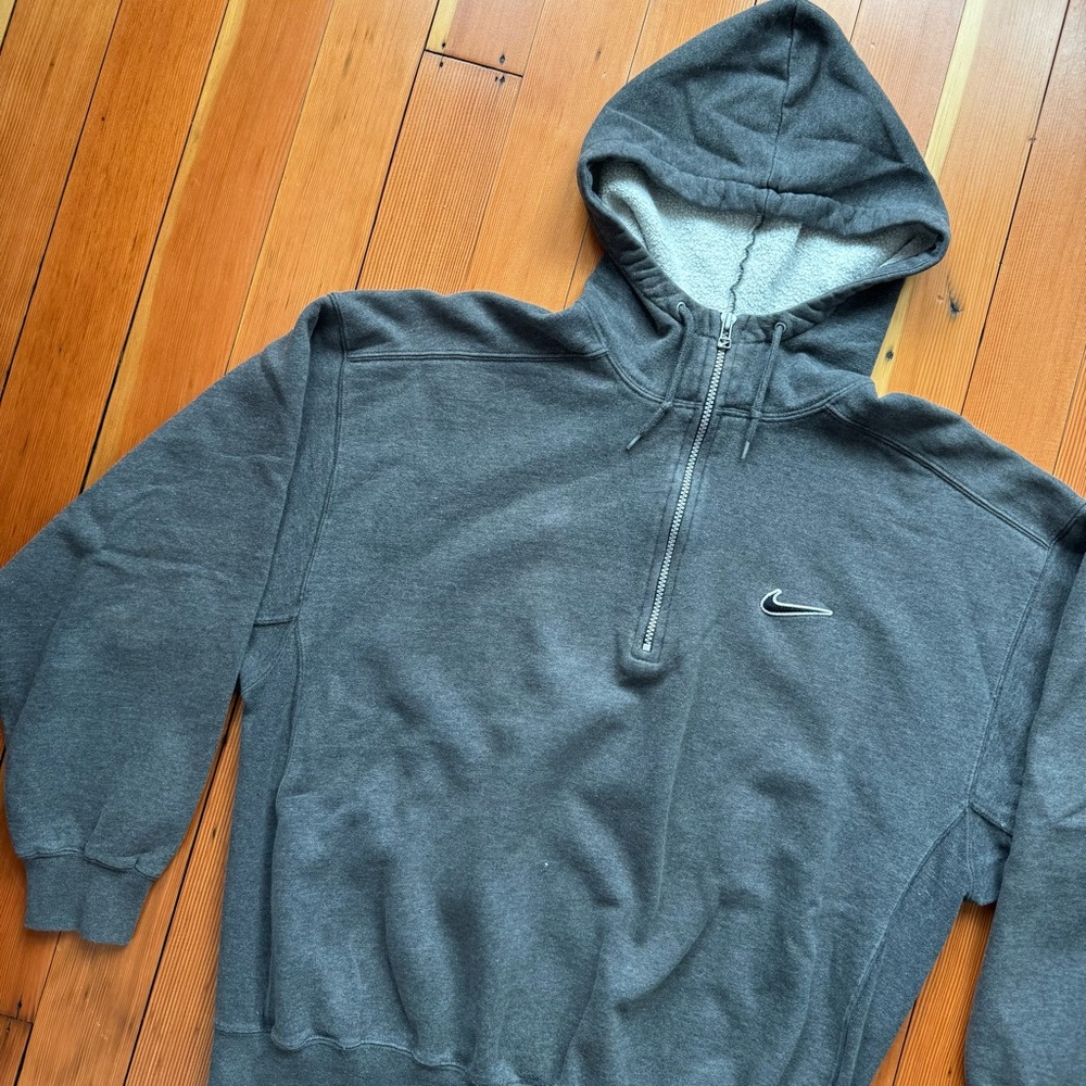 90’s Nike Sweatshirt